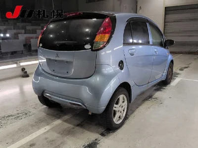MITSUBISHI I