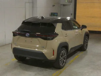 TOYOTA YARIS CROSS