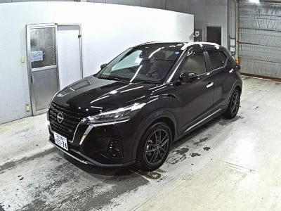 NISSAN KICKS