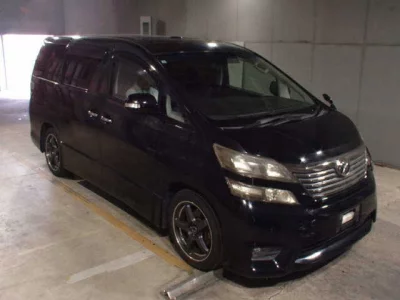 TOYOTA VELLFIRE