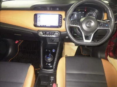 NISSAN KICKS