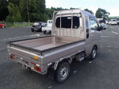 DAIHATSU HIJET TRUCK