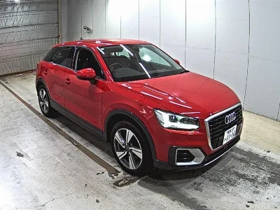 AUDI Q2