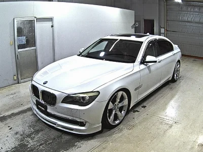BMW 7 SERIES