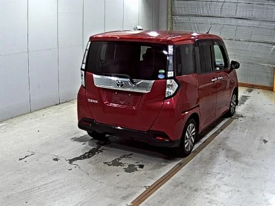 TOYOTA TANK