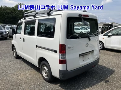 TOYOTA TOWN ACE VAN
