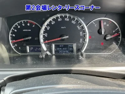 TOYOTA HIACE VAN
