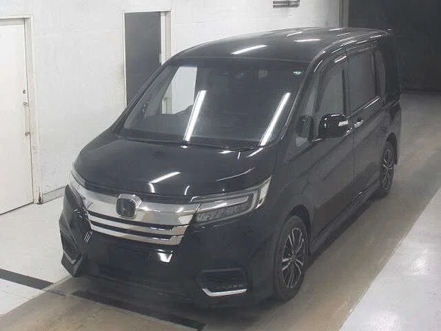 Honda Stepwgn  с аукциона в Японии