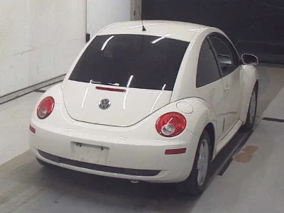 VOLKSWAGEN NEW BEETLE