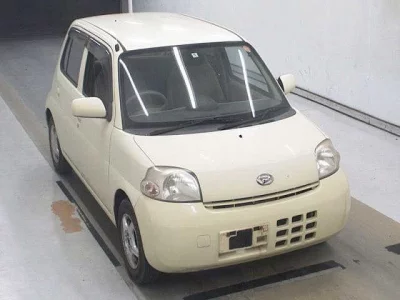 DAIHATSU ESSE