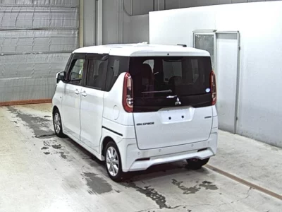 MITSUBISHI EK SPACE