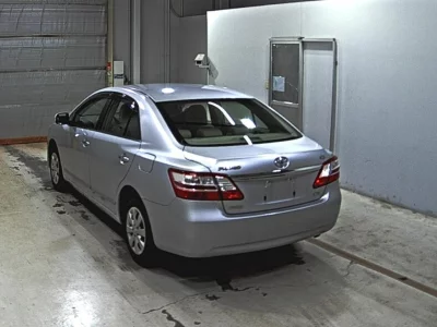 TOYOTA PREMIO