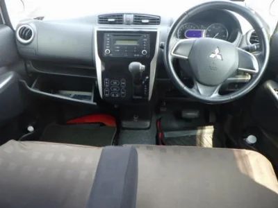 MITSUBISHI EK CUSTOM
