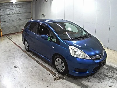 HONDA FIT SHUTTLE