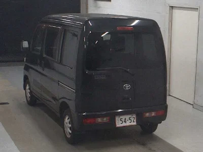 TOYOTA PIXIS VAN