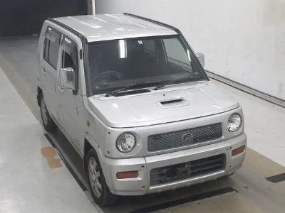 DAIHATSU NAKED