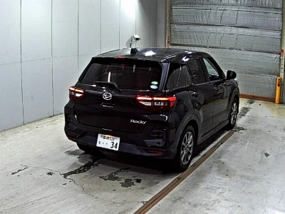 DAIHATSU ROCKY