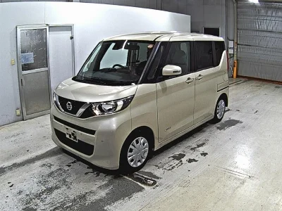 NISSAN ROOX