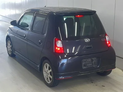 DAIHATSU ESSE