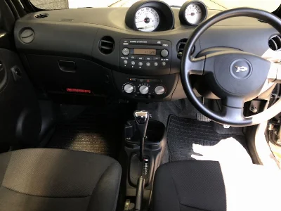 DAIHATSU ESSE