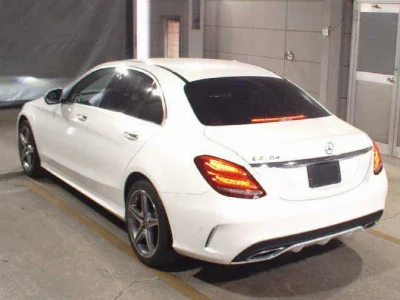 MERCEDES BENZ C CLASS