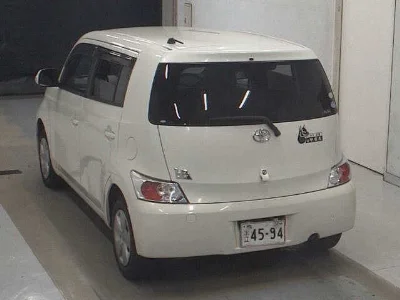 TOYOTA BB