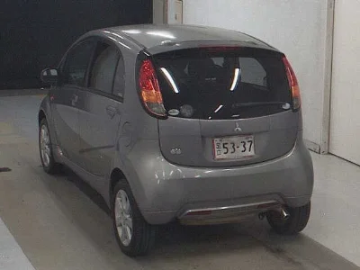 MITSUBISHI I