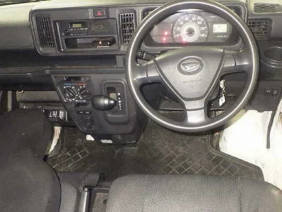 DAIHATSU HIJET VAN