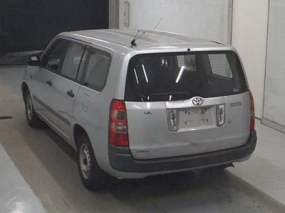 TOYOTA SUCCEED