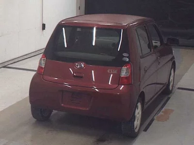 DAIHATSU ESSE