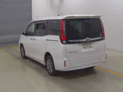 TOYOTA ESQUIRE