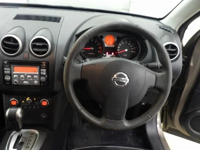 NISSAN DUALIS