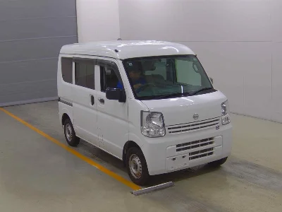 NISSAN CLIPPER VAN