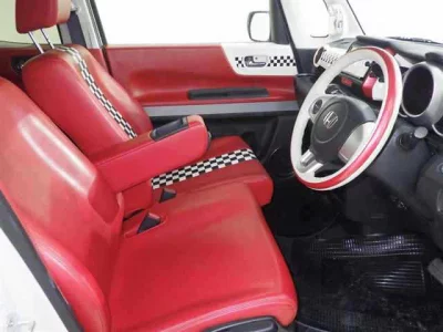 HONDA N BOX SLASH