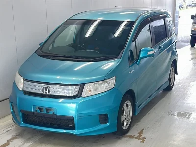 HONDA FREED SPIKE
