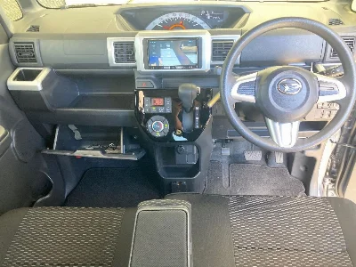 DAIHATSU WAKE