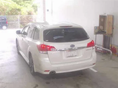 SUBARU LEGACY