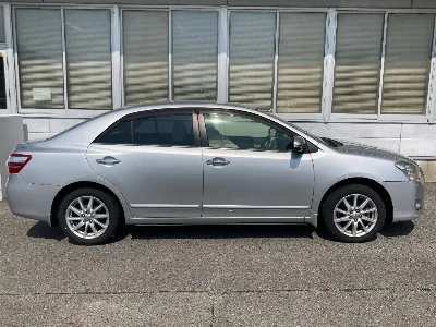 TOYOTA PREMIO