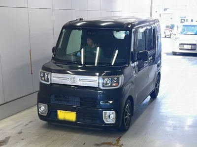 TOYOTA PIXIS MEGA