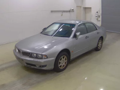 MITSUBISHI DIAMANTE
