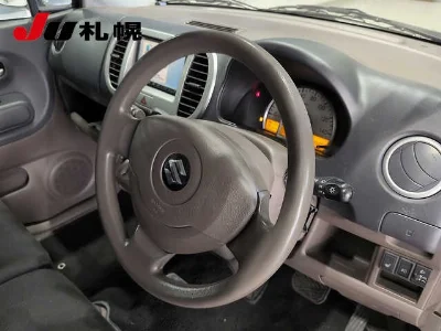 SUZUKI MRWAGON