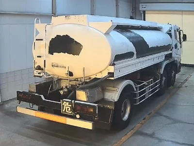 MITSUBISHI FUSO