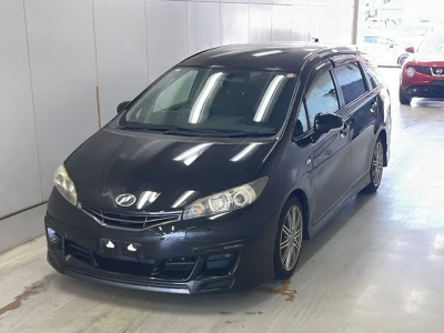 TOYOTA WISH
