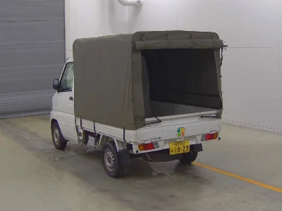 NISSAN CLIPPER TRUCK