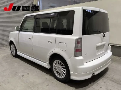 TOYOTA BB