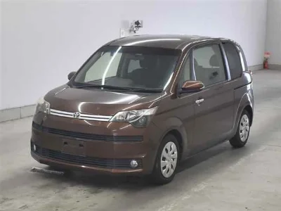 TOYOTA SPADE