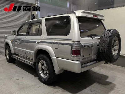 TOYOTA HILUX SURF
