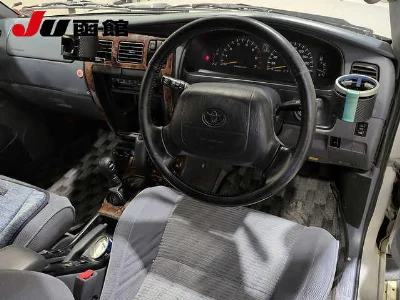 TOYOTA HILUX SURF