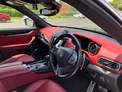 MASERATI LEVANTE