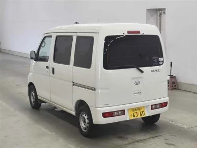 DAIHATSU HIJET VAN